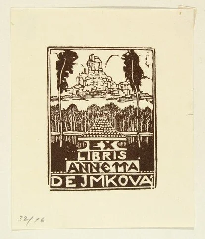 Pavilonek u jezera
